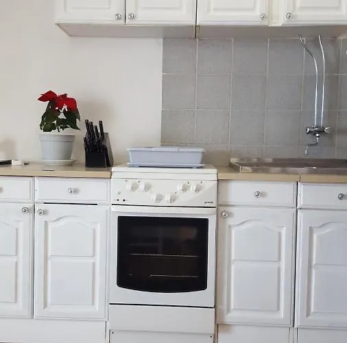 Oliver Ravlic דירה מאקרסקה